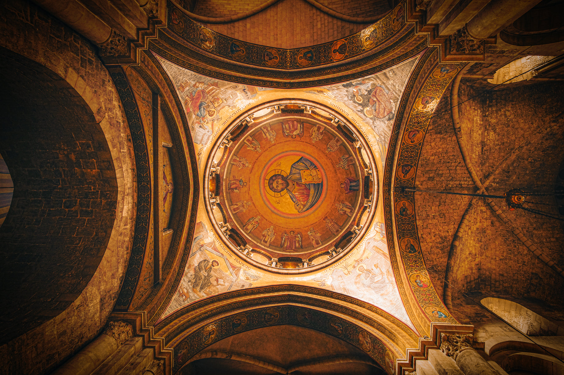 an elaborate ceiling made up of many different patterns