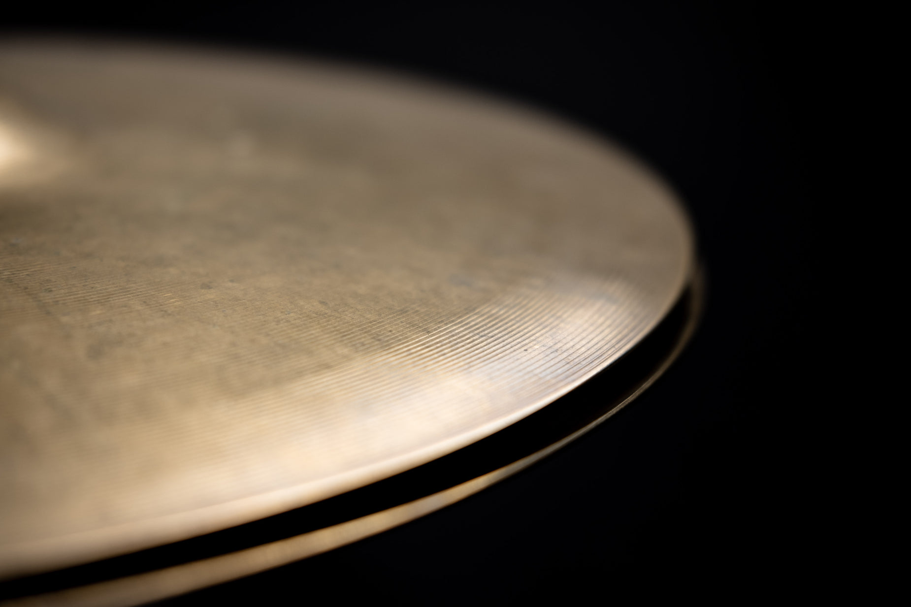 a close up image of a silver plate