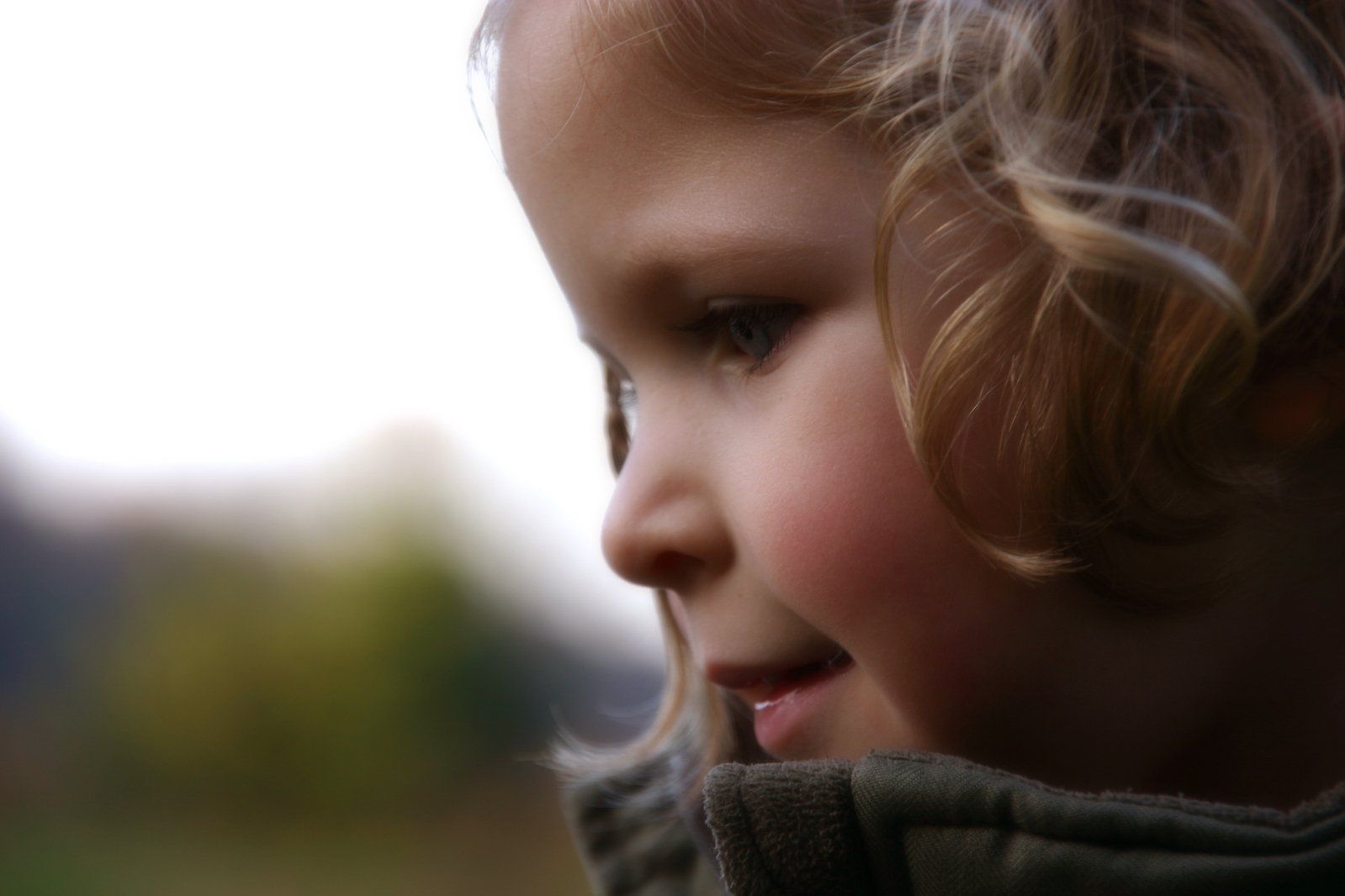 a close up s of a childs face