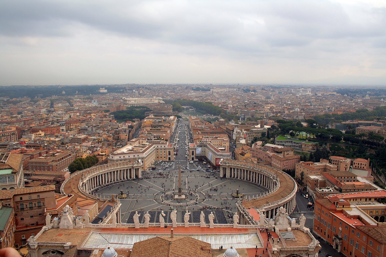 a bird's eye view of a large roman forum