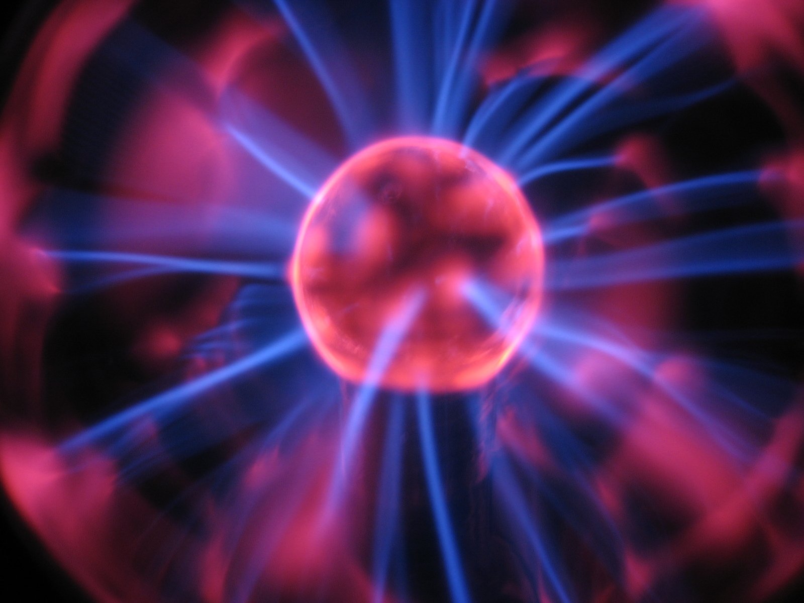 a plasma disc that looks like it is moving