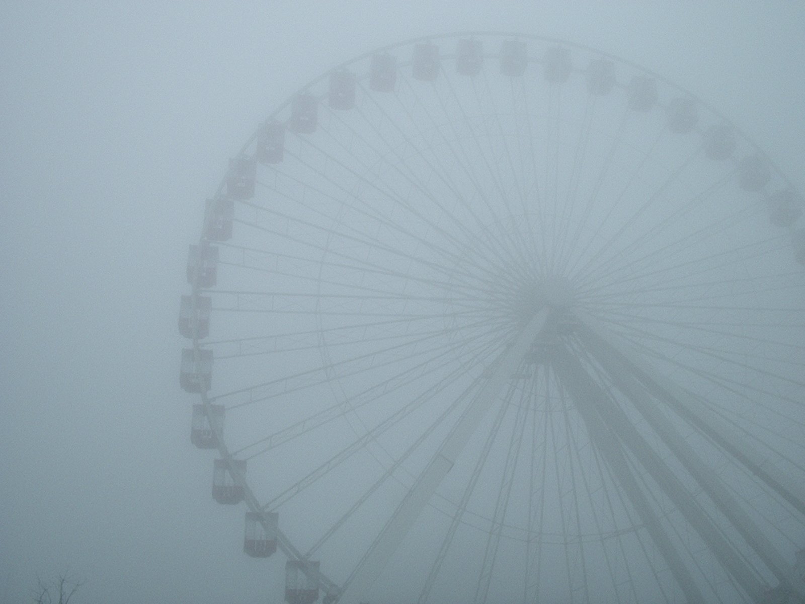 the big wheel in the fog is very unique