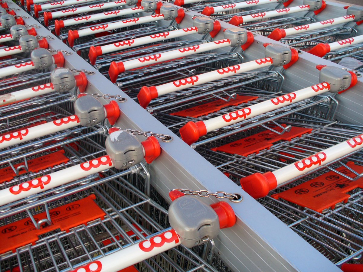 carts in rows lined up with red tags