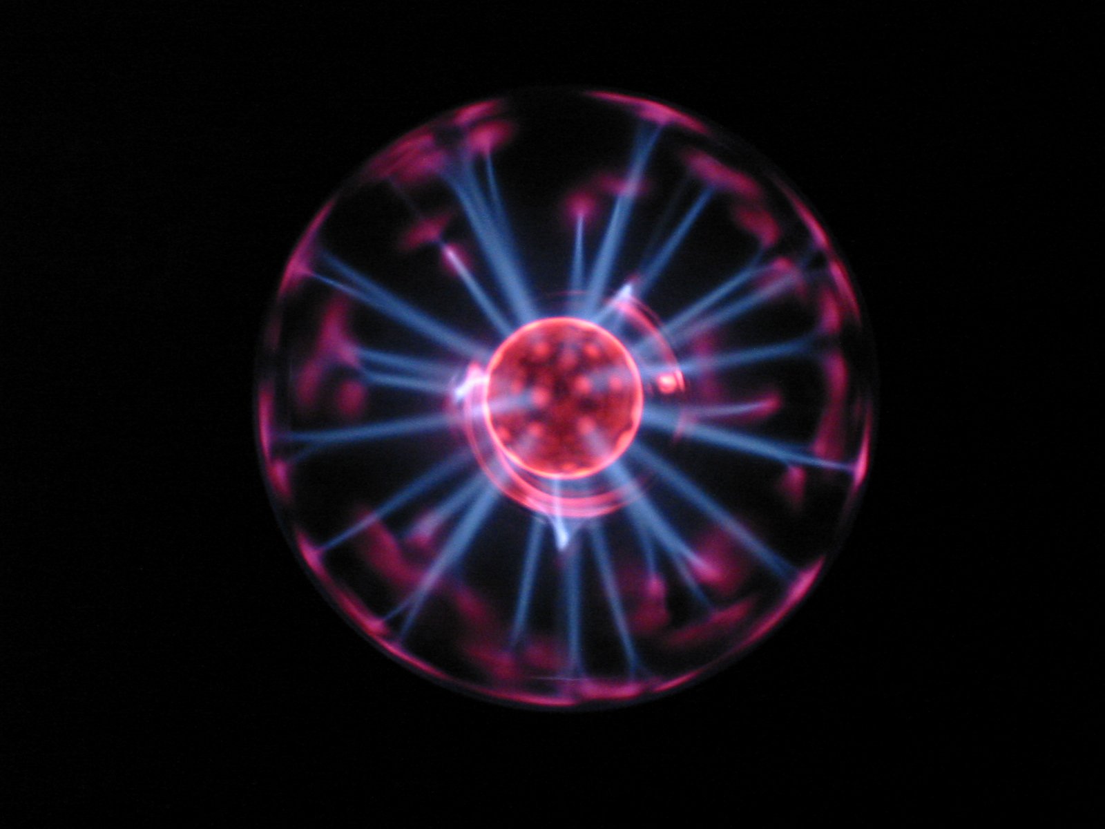 a disc with some light colored beams on it