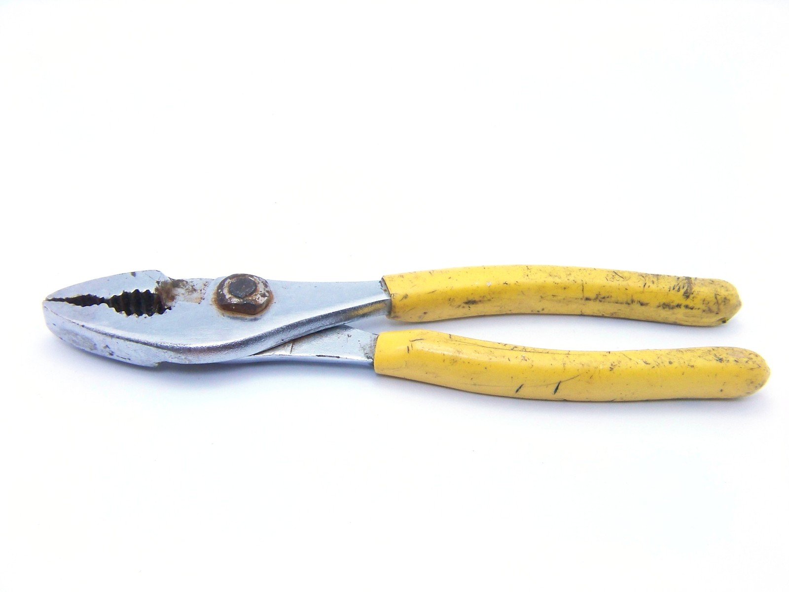 a pair of pliers with metal handles on the handle