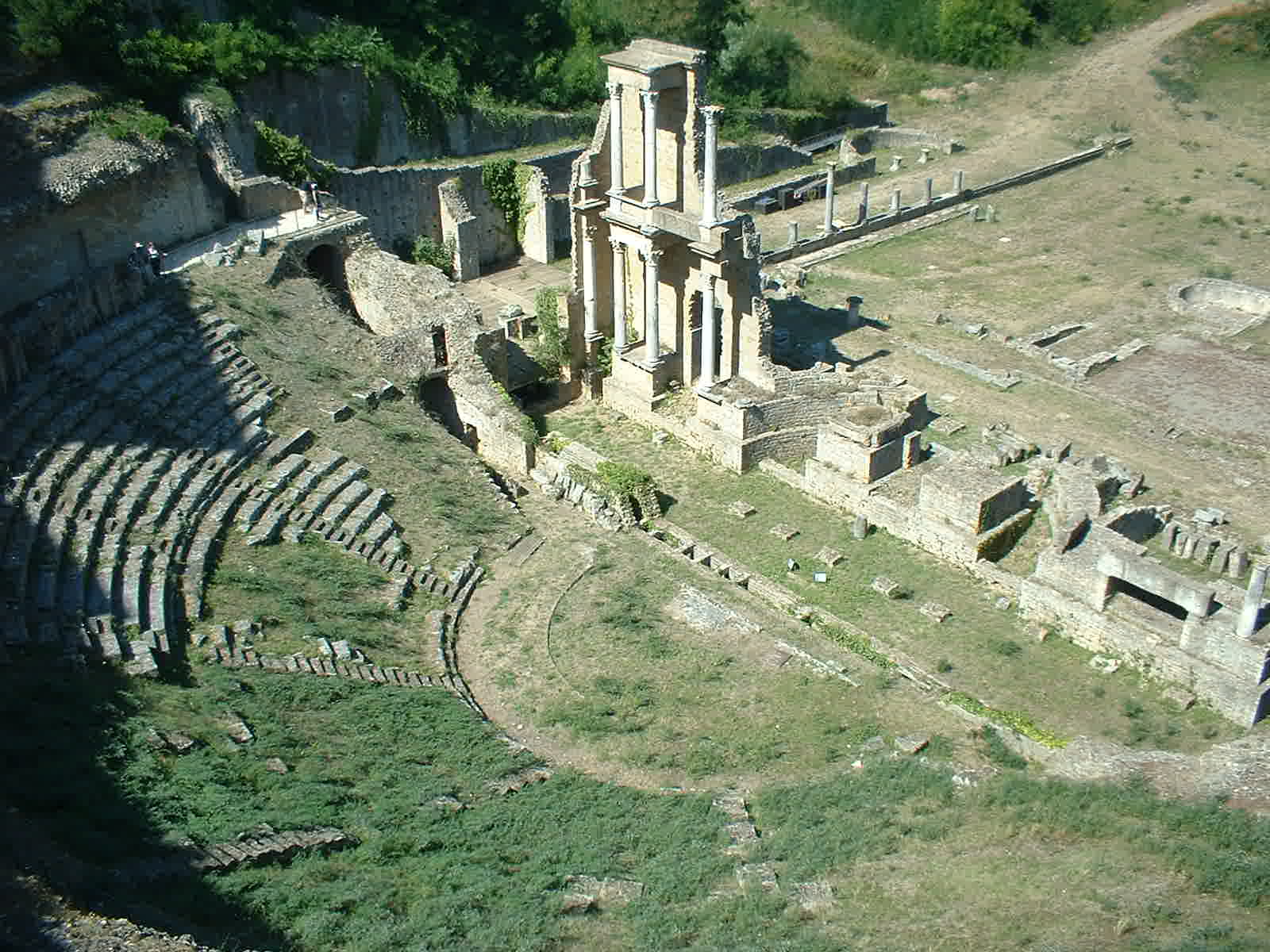 an aerial view of some roman ruins in the countryside