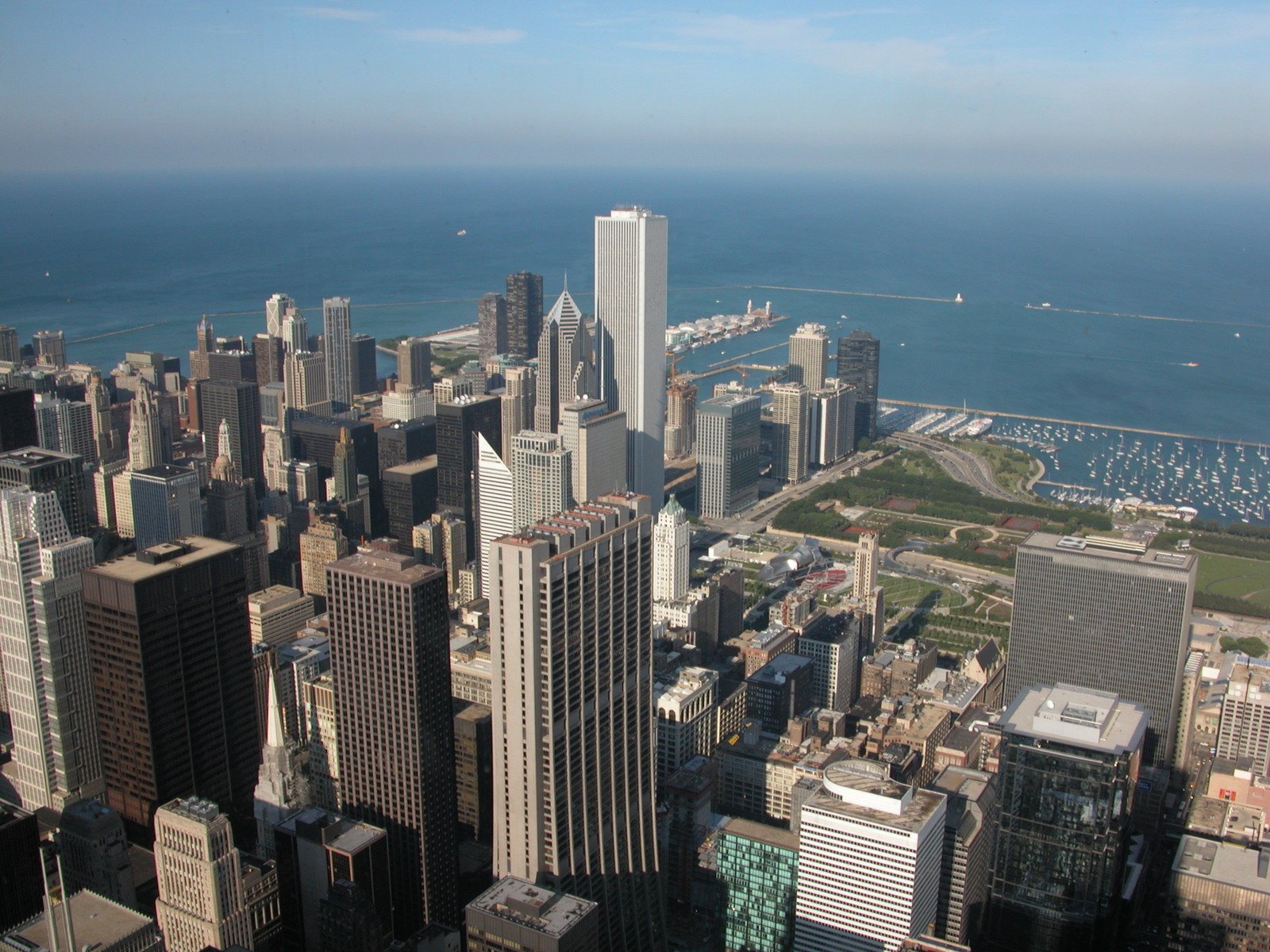 an aerial view of some buildings on a city