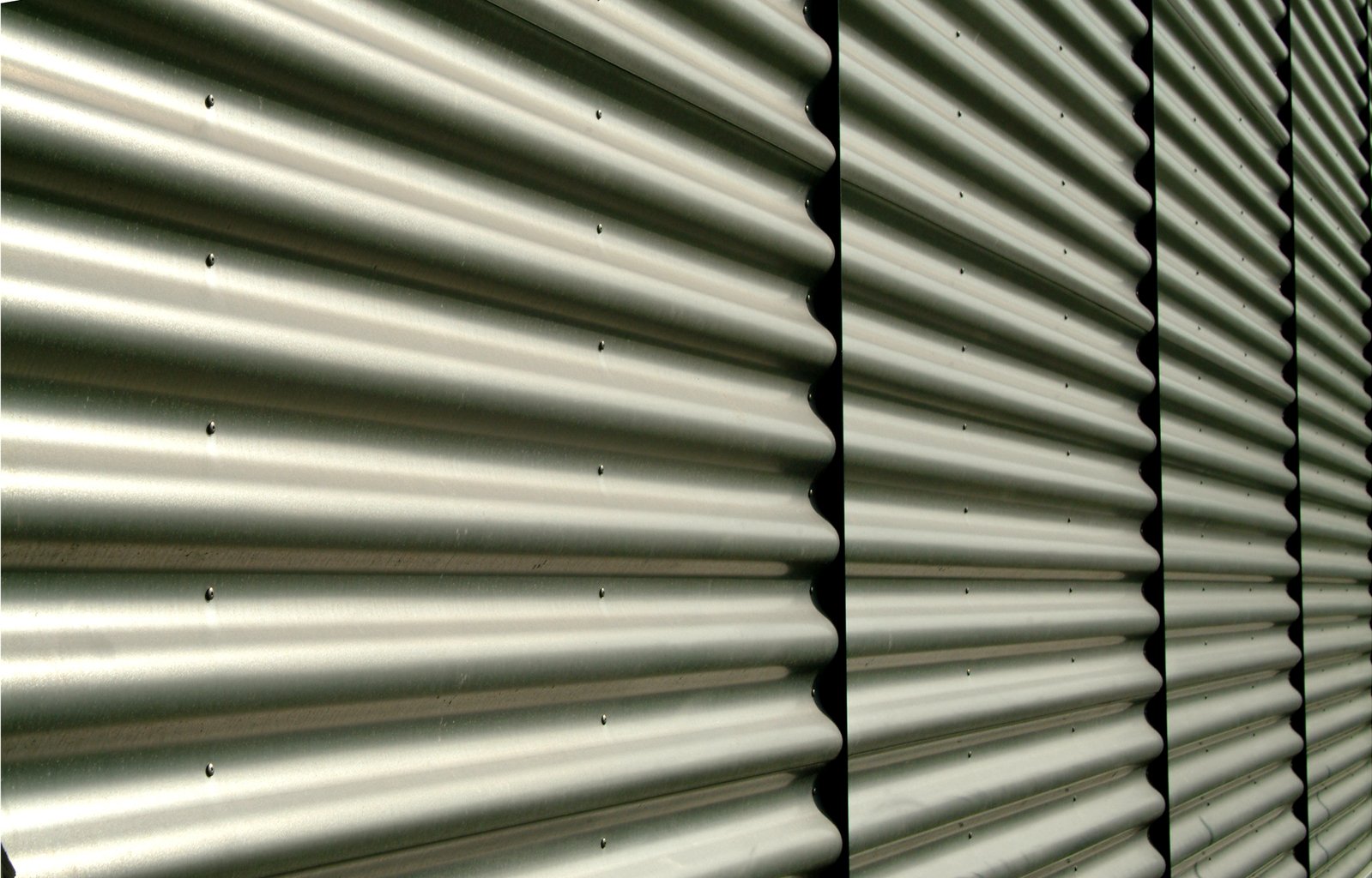 close up of the wall of corrugated siding
