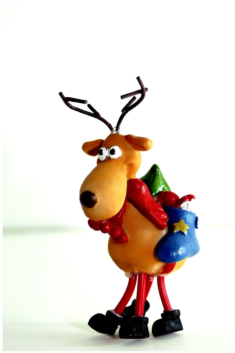 a cartoon figure of a moose with a bag