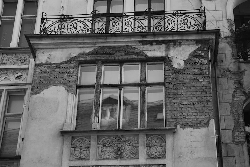 black and white po of an old building with intricate designs