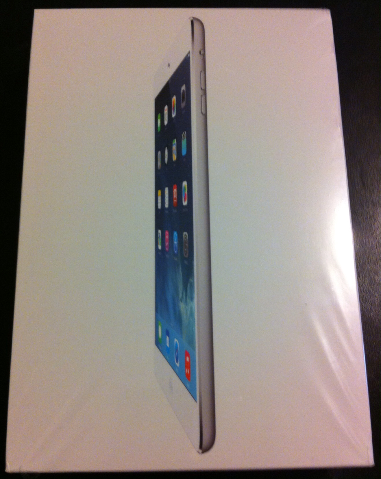 a picture of a new ipad with the front cover open