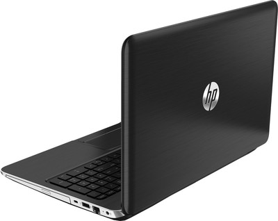 the hp envy pro laptop, with its top facing to the camera