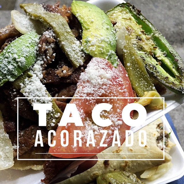 a meal in a white plastic container is shown with text across it that reads tacoacozado