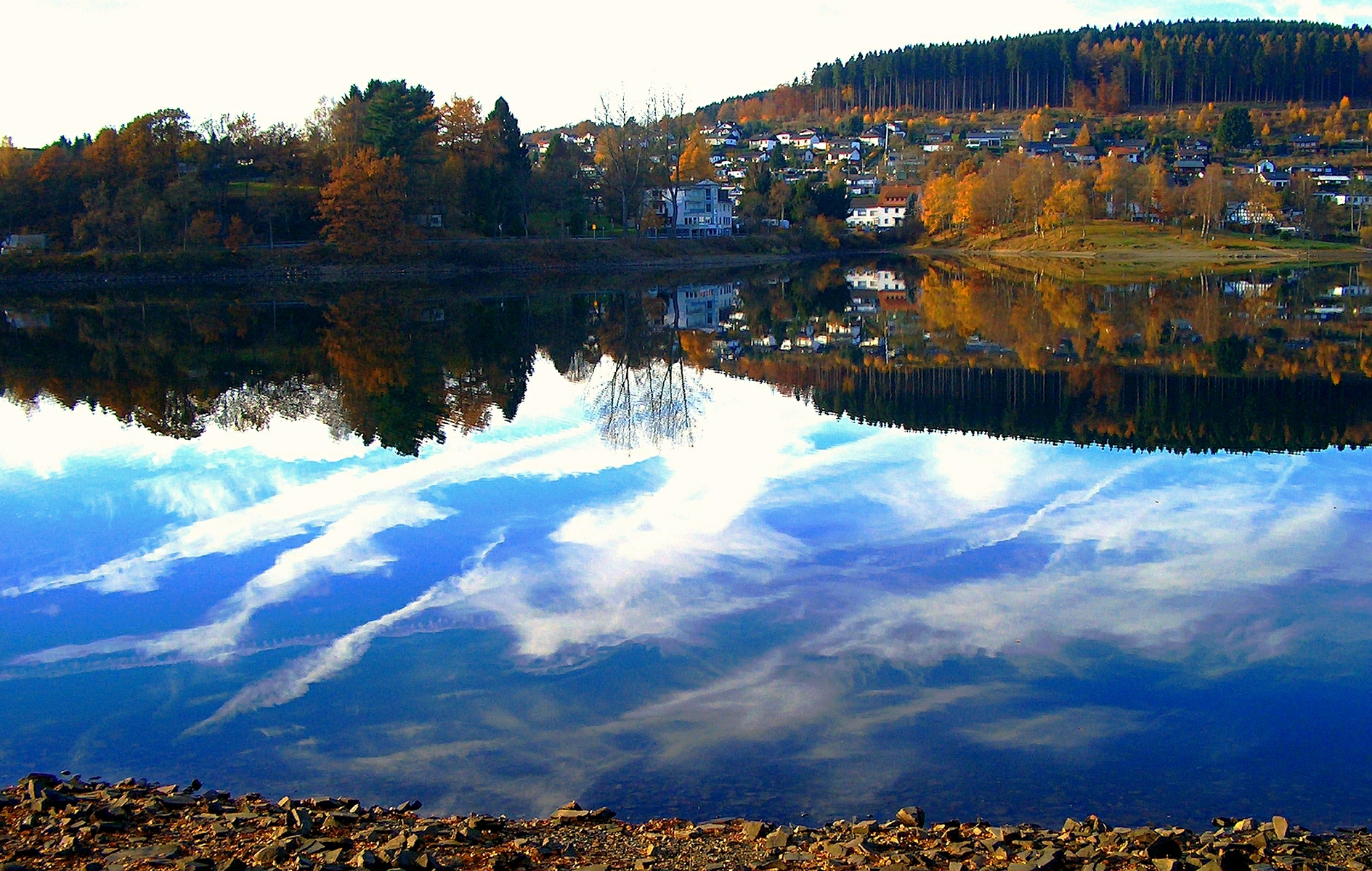 a very pretty view of some big water