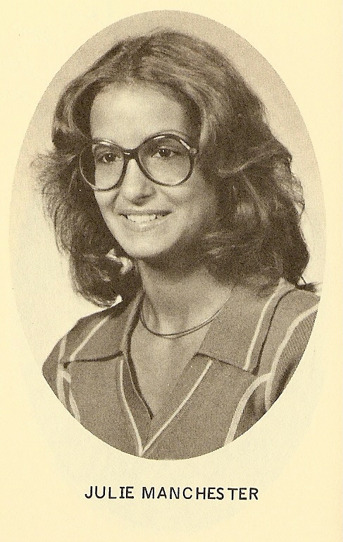 an old po of a woman with glasses
