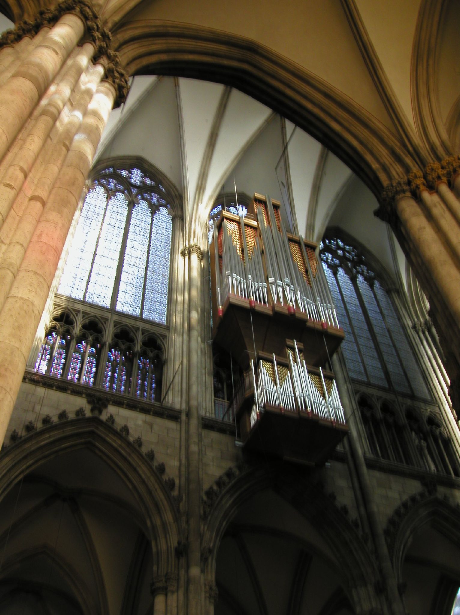 the organ has been built by the cathedral choir