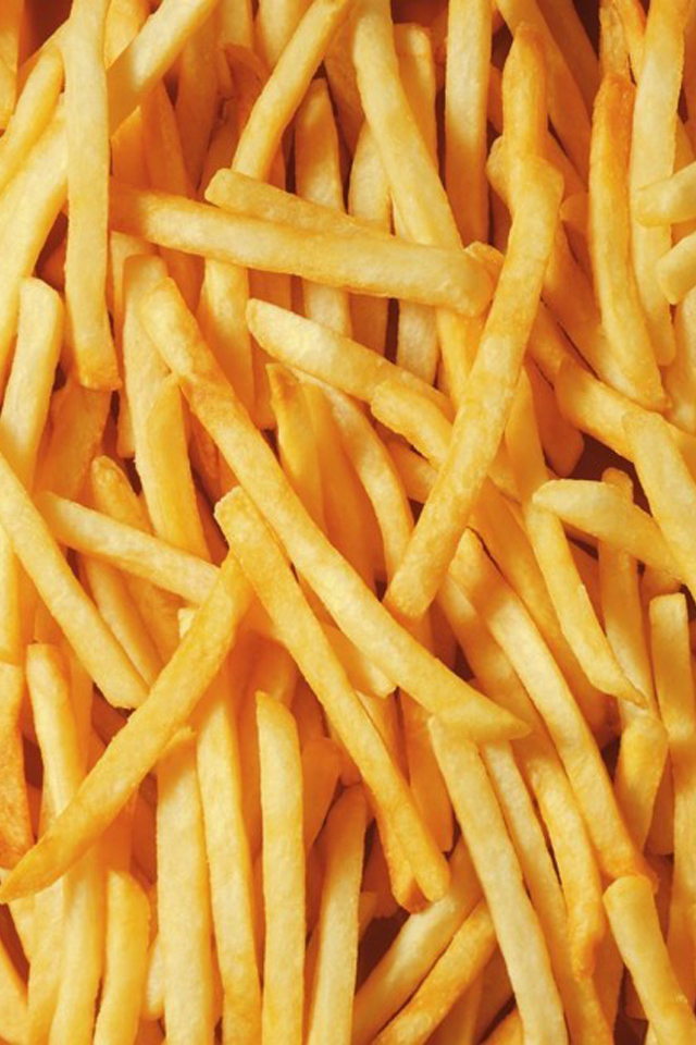 some thin pieces of fries arranged in a pattern