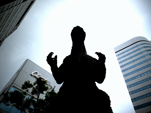 the statue looks like the grim man in silhouette