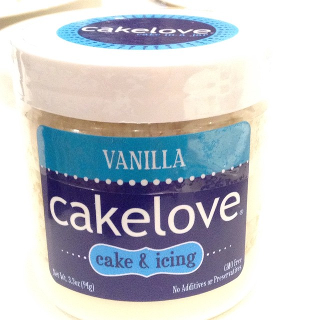 vanilla cake love cake icing in a jar