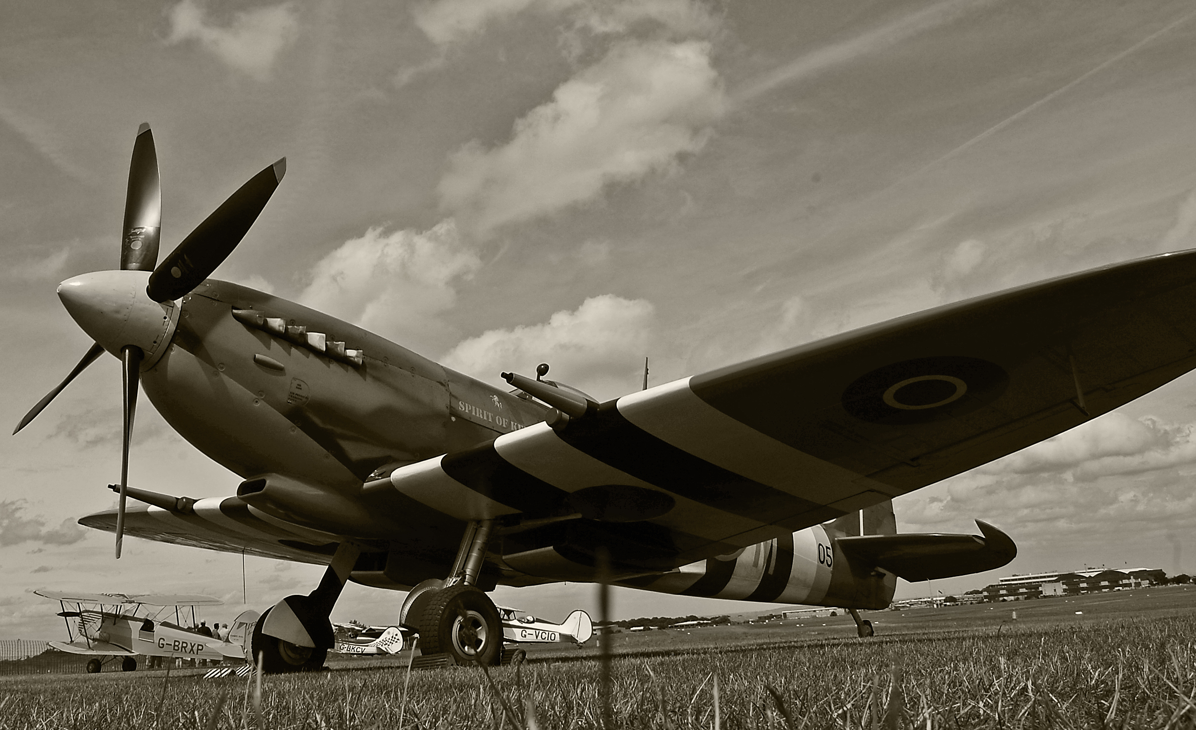 black and white po of an old world war ii plane