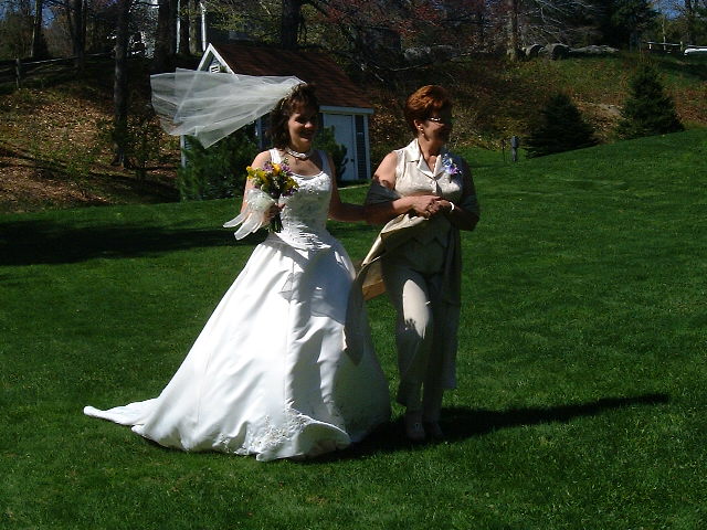 a bride and her mom at a wedding