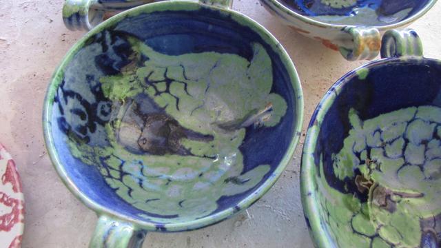 bowls and bowls with turtle designs and decorations