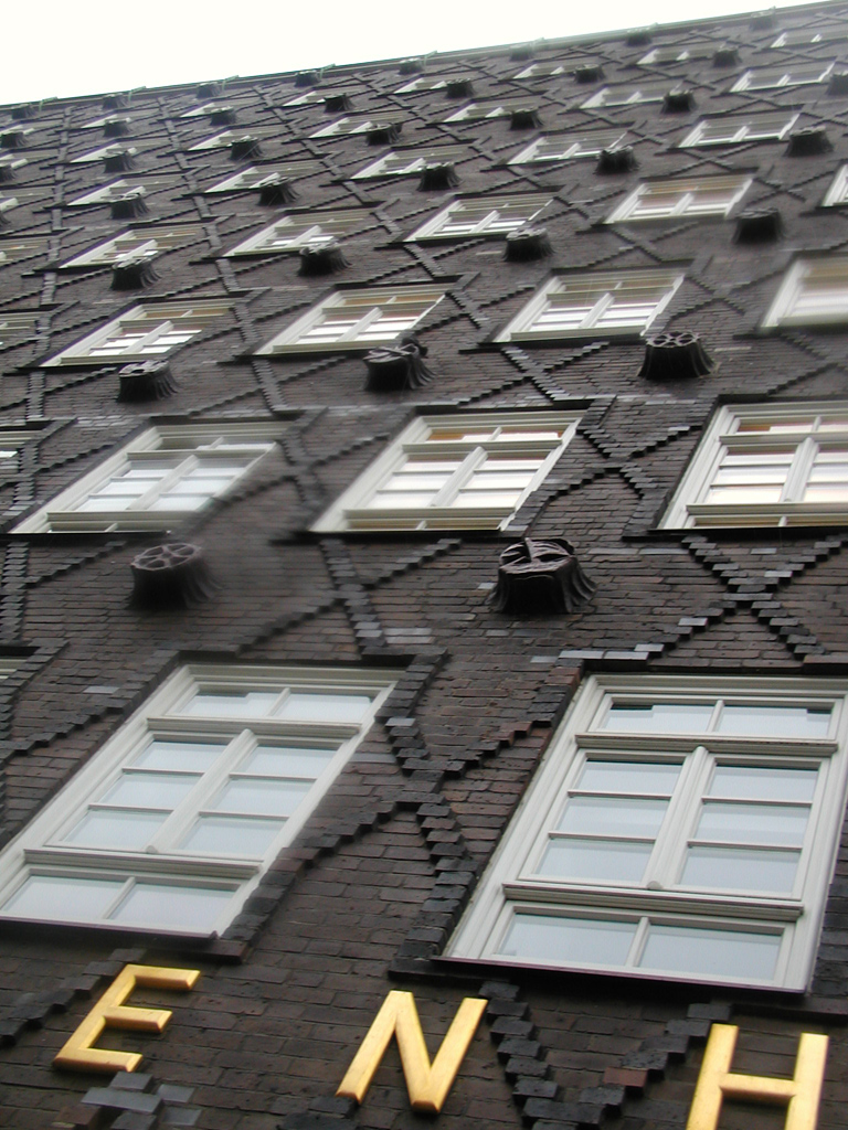 many windows are visible for the first person to see