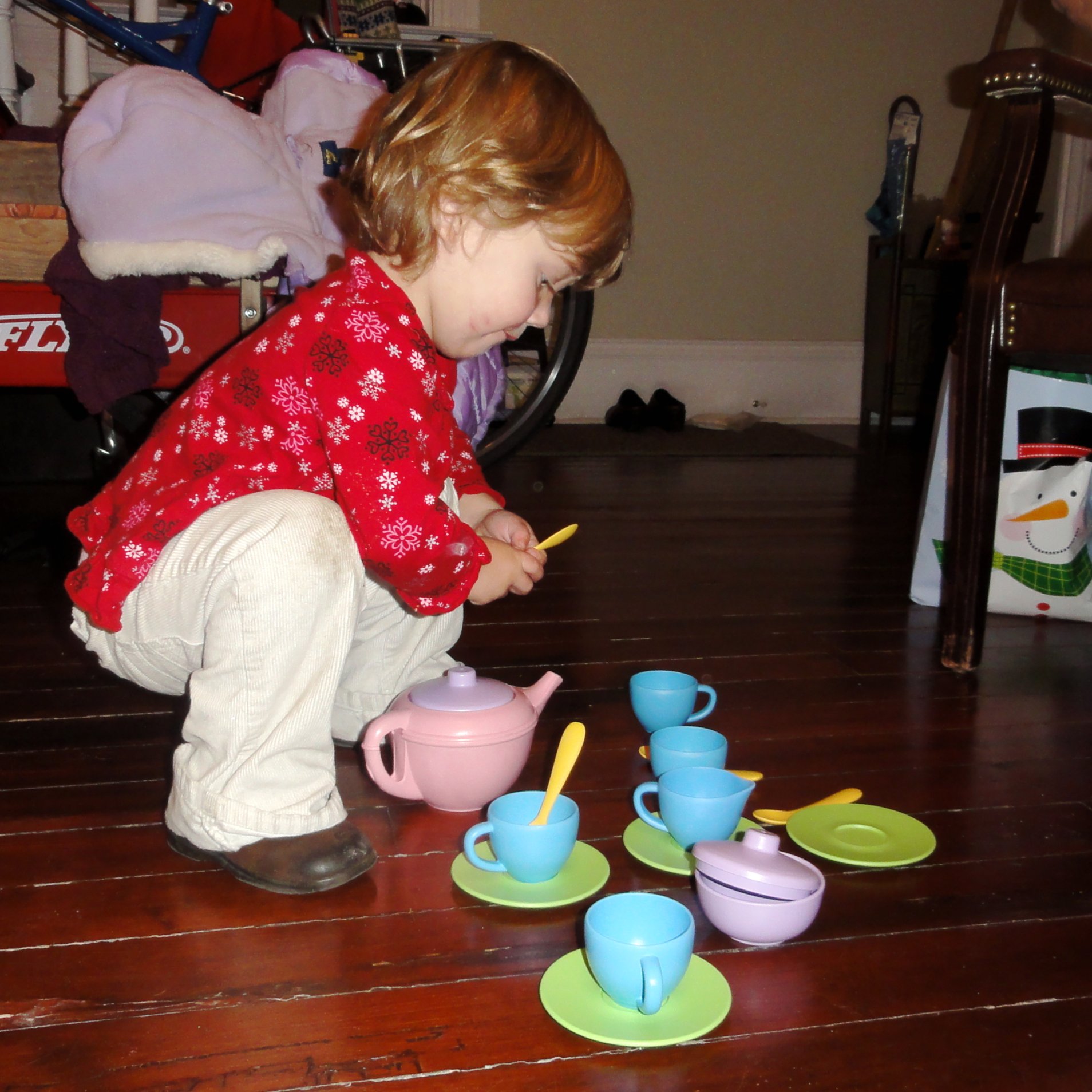 a little  playing with some cups and saucers
