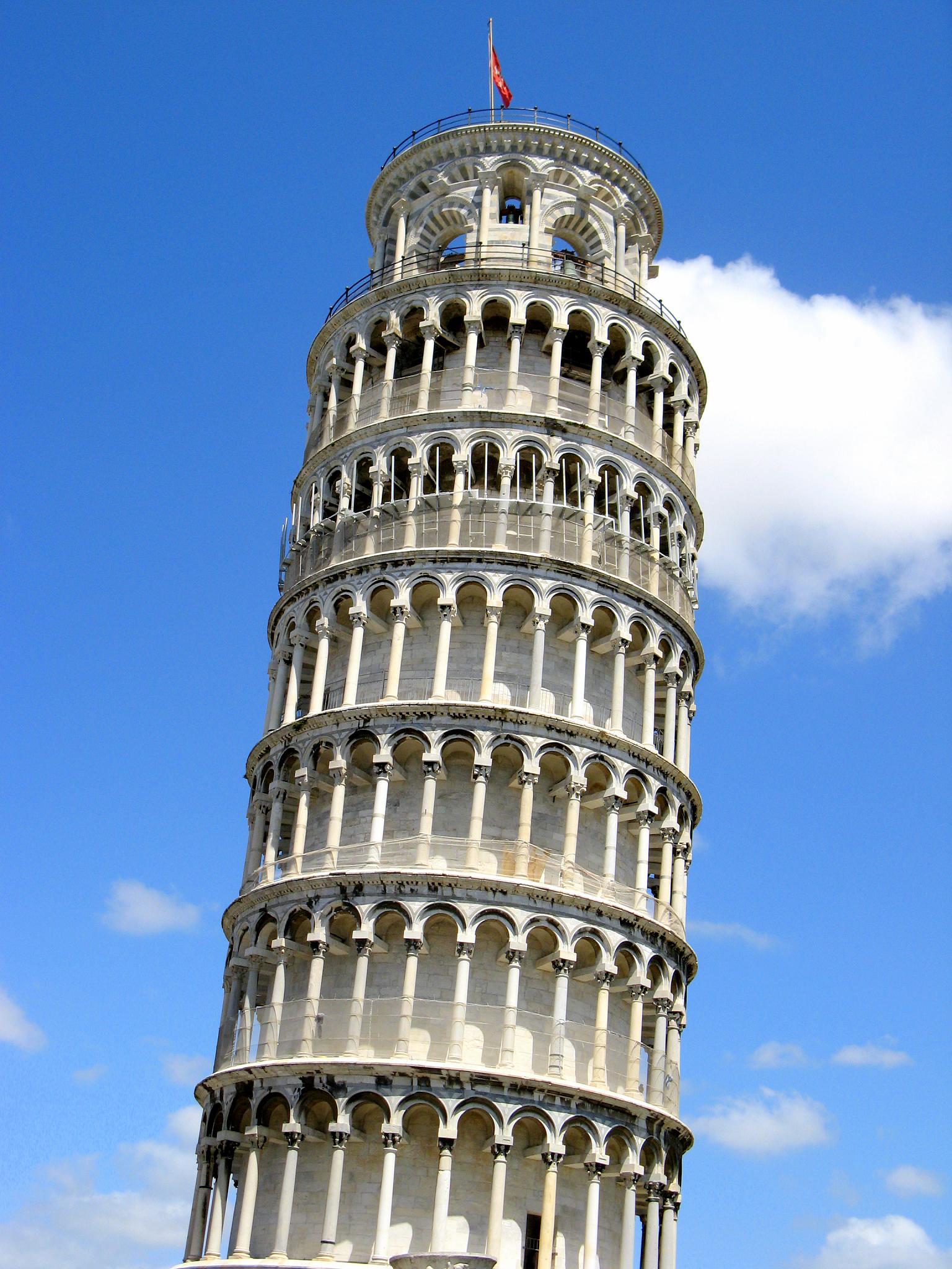 this is the leaning tower of the leaning tower