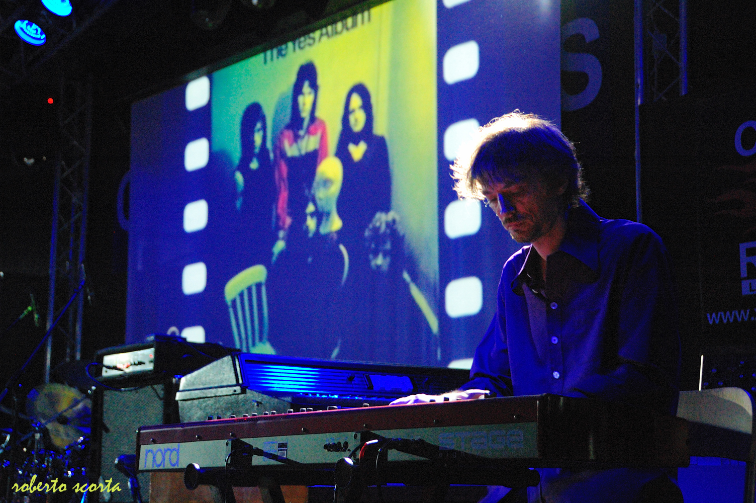 an image of a man that is playing the keyboard