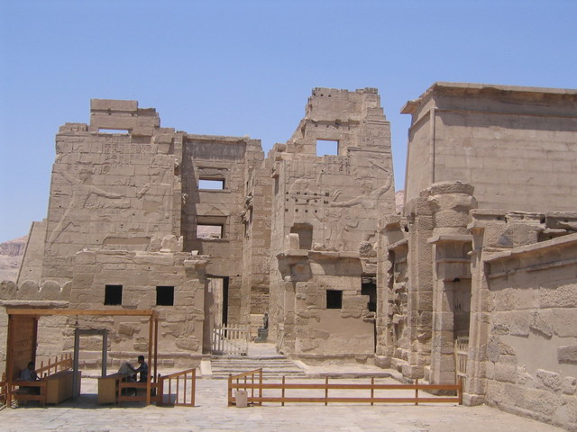 ancient ruins in egypt on the bank of a river