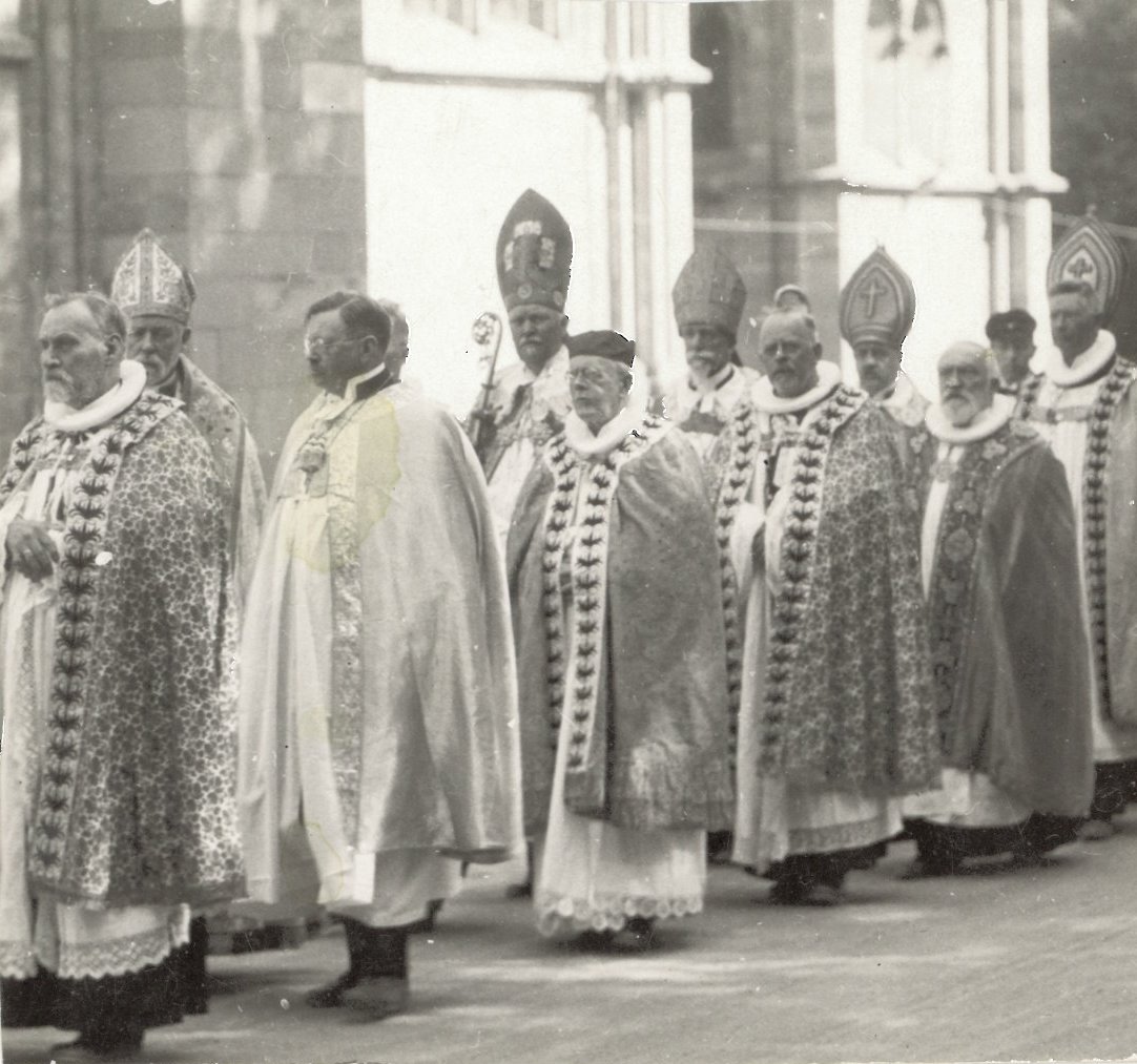 old po with black and white po of men in their robes