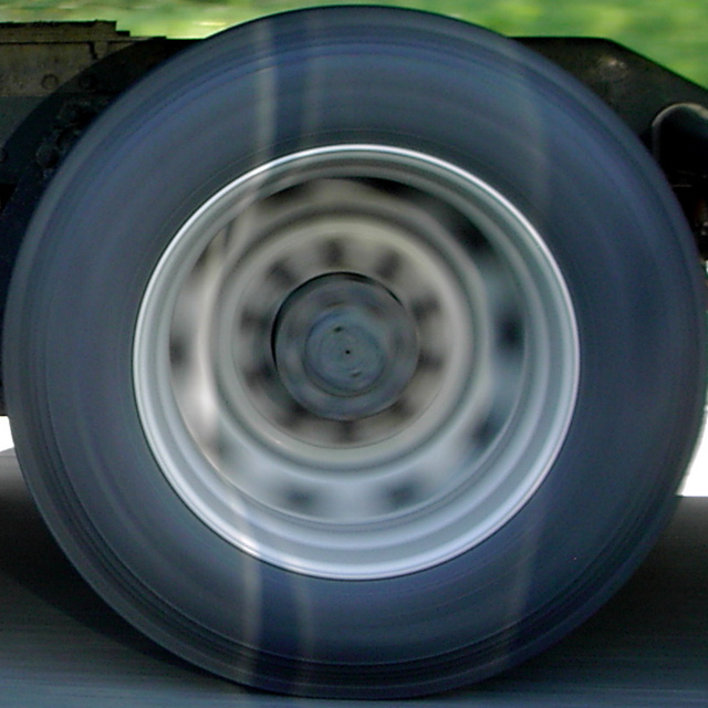 the wheel and tire of a semi truck