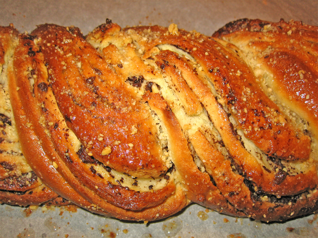 a freshly made bread is sitting on a pan