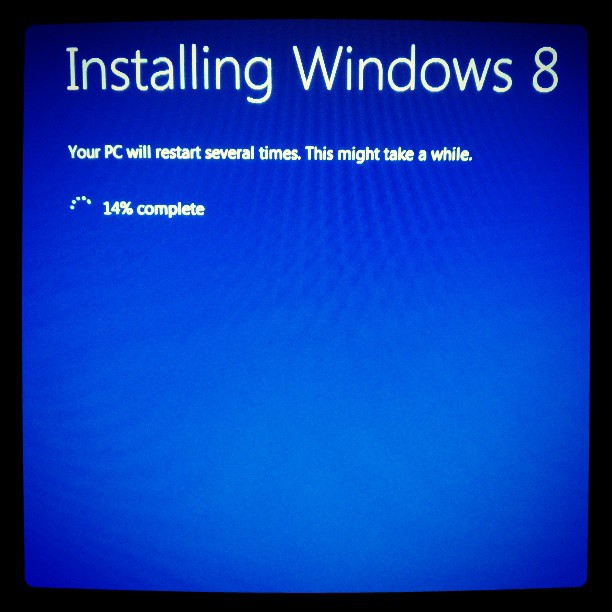 an error screen from the windows 8 operating center