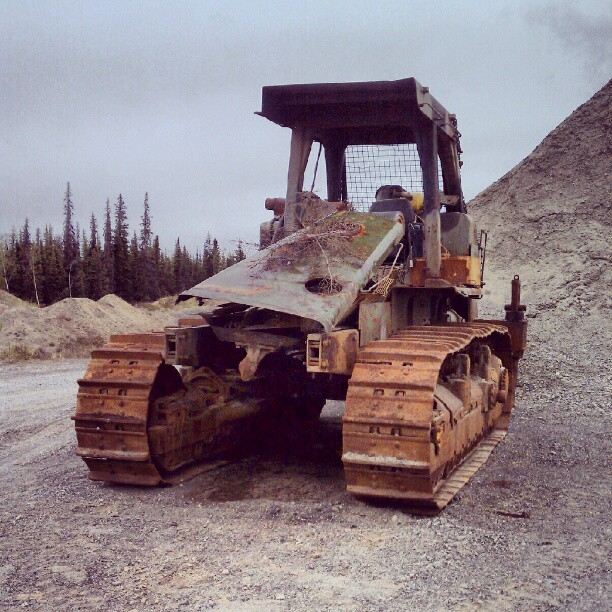 the old bulldozer is empty and is ready to move