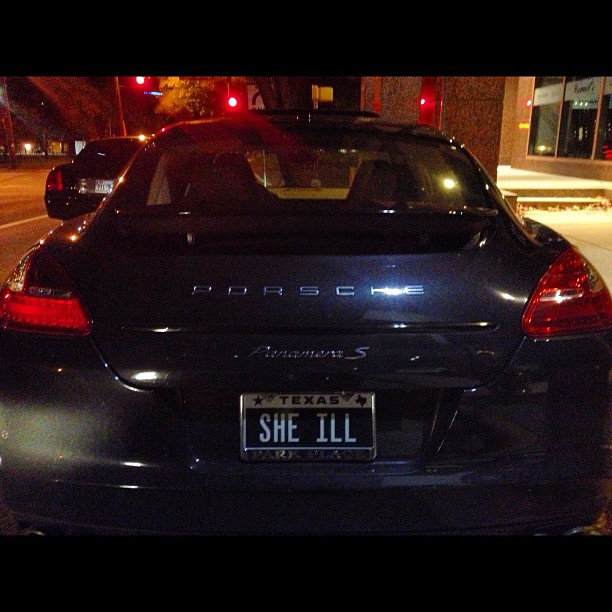 an image of a car with a license plate