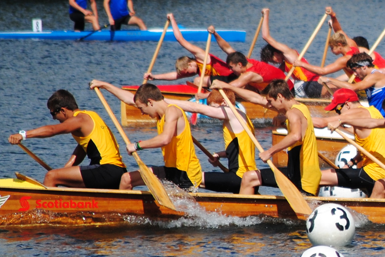 the teams are taking the boat on the water