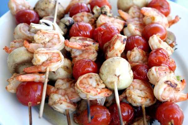 grilled shrimp and cherry tomatoes served with mushrooms