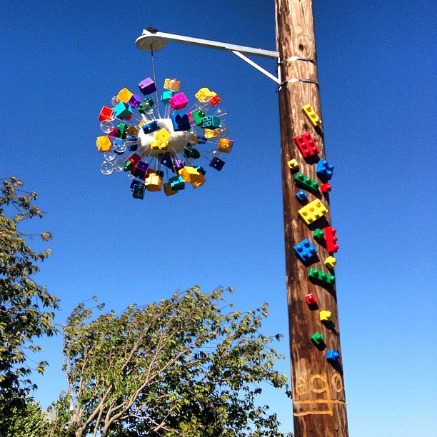 a very big pole with some colorful objects on it