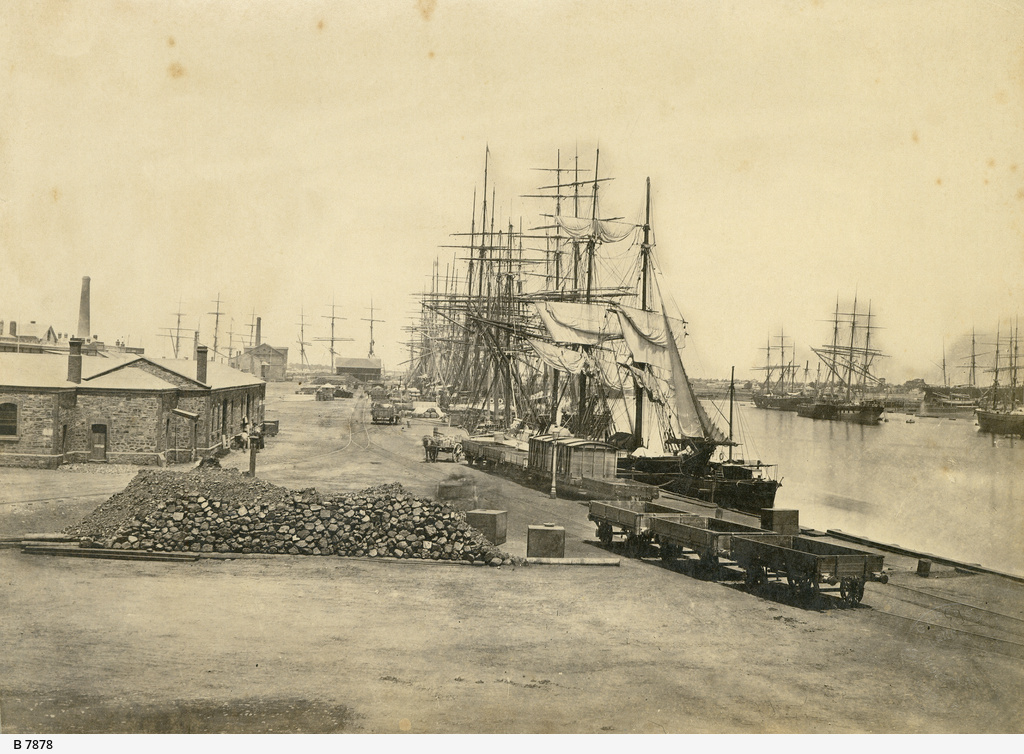 an old po of a boat dock with some boats on it