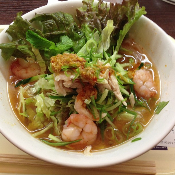 soup with shrimp, broccoli and noodles is served