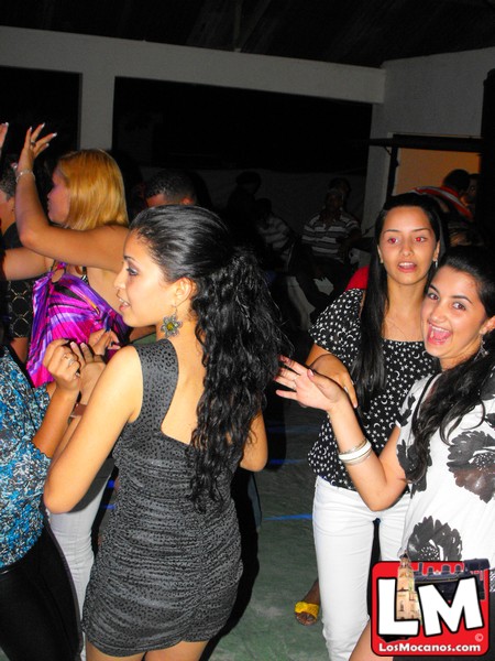 many women dancing and smiling in a party