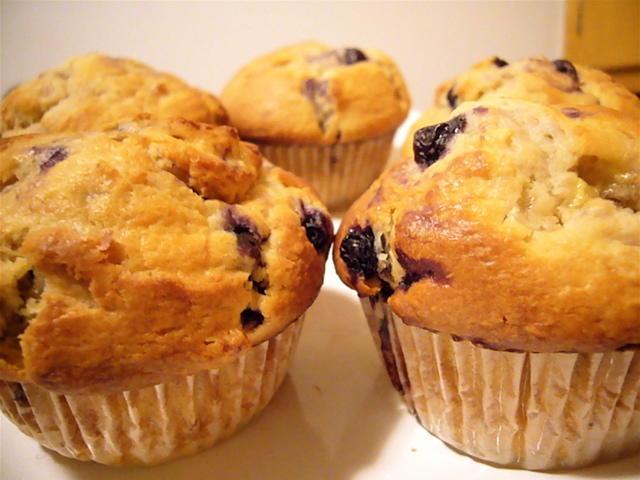 a picture of some muffins that are sitting on a table