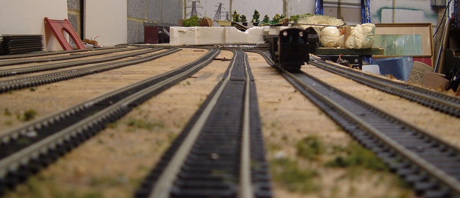 an image of a train coming down the tracks