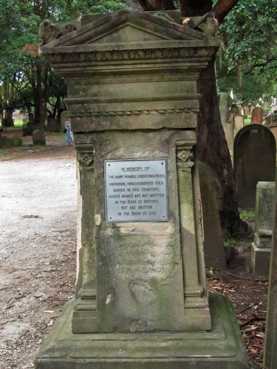 this is a stone monument surrounded by trees