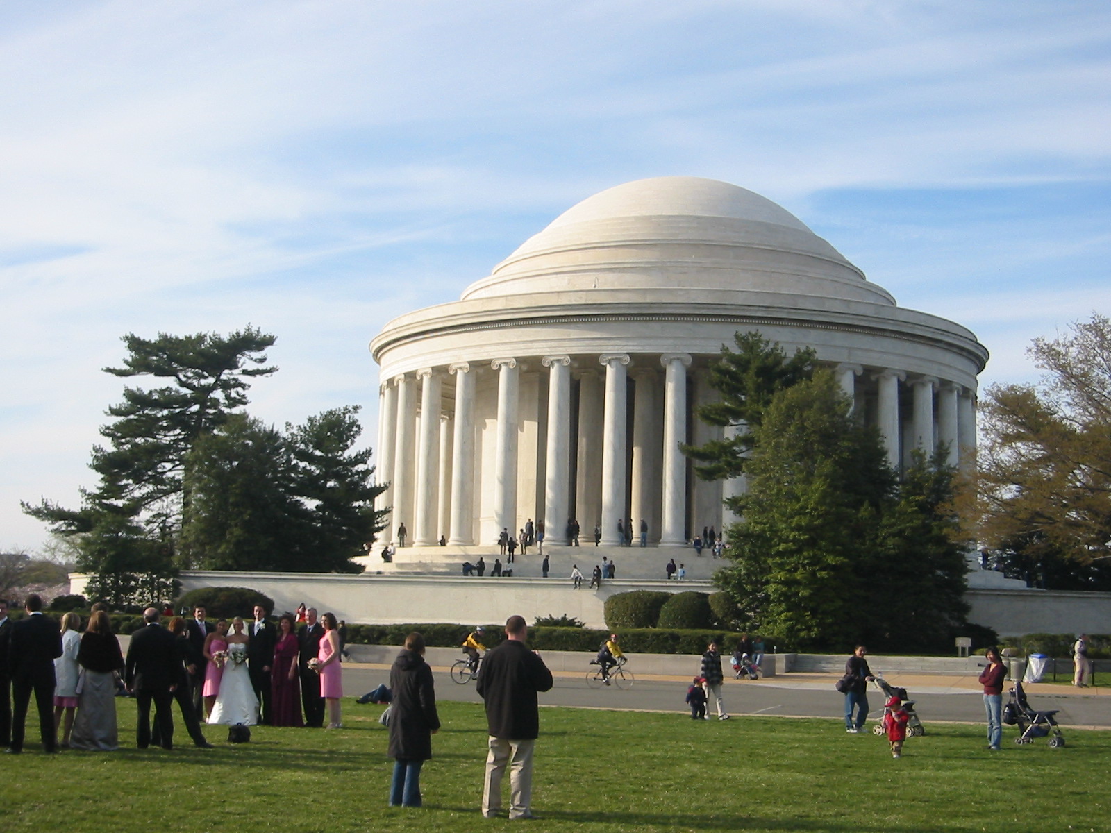 several people in front of the united states capitol building