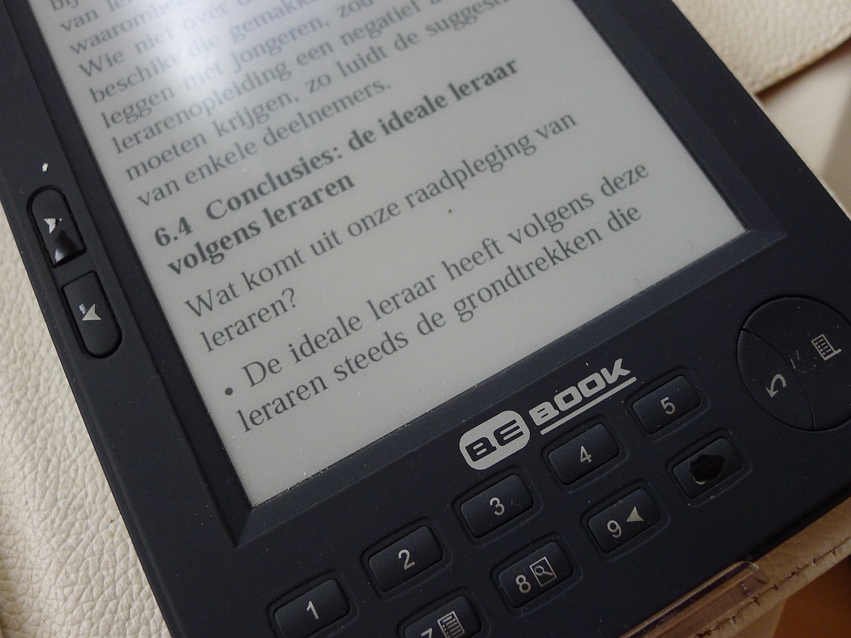 there is a kindle with a display on top
