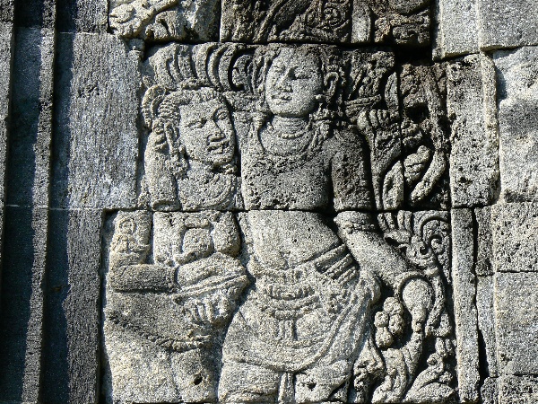 relief on the outer walls of an old building in mexico
