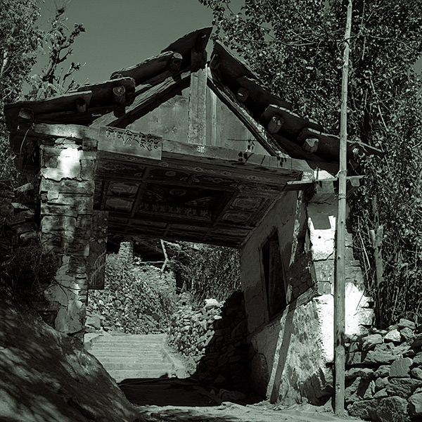 a stone building with an open roof